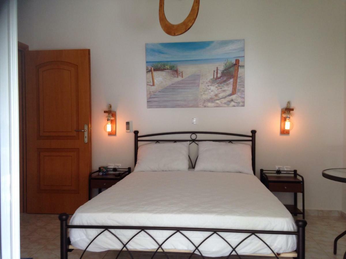 Tsoutis Rooms Almiropótamos 外观 照片